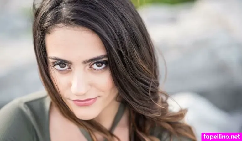 Maria Sharrad OnlyFans Thumbnail #udNQi20W59