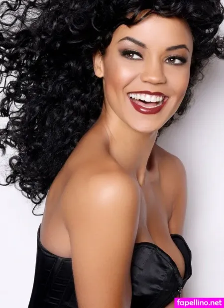 Maria Sten OnlyFans Thumbnail #t424oaJ66G