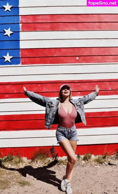 Maria Valero OnlyFans Thumbnail #W5nt3yvkRe