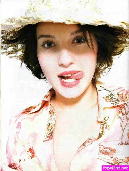 Maria Valverde OnlyFans Thumbnail #zU5oYkP4dy