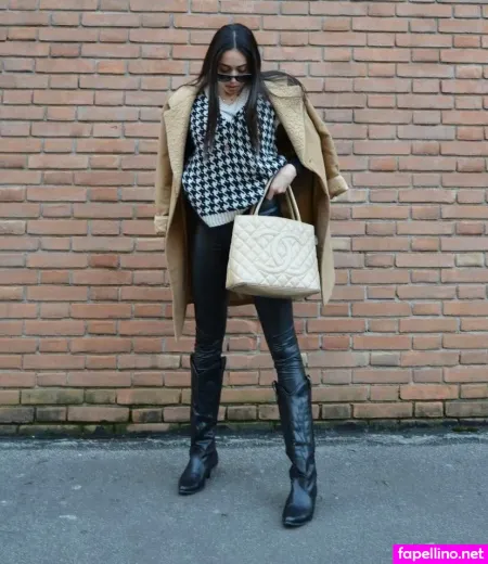 Maria Vittoria De Matteis OnlyFans Thumbnail #CDD2I5D23M