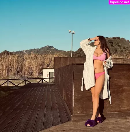 Maria Vittoria OnlyFans Thumbnail #POhFgJanvq