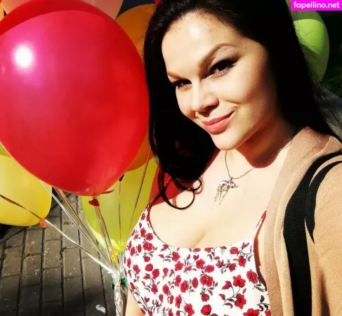 Maria Von Zarring OnlyFans Thumbnail #LQIwiSyHw4