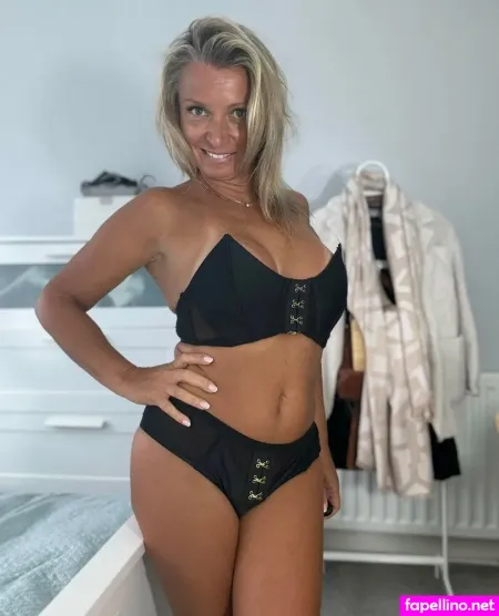 Maria2221 OnlyFans Thumbnail #d60UWCetgH