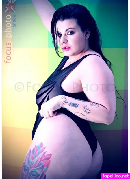 Mariabose OnlyFans Thumbnail #8uiRBGQxkc