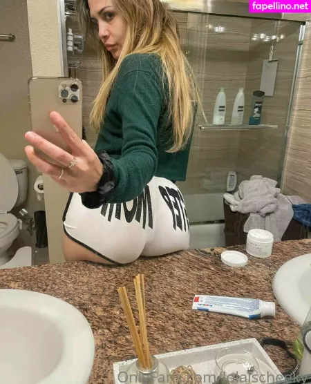 Mariabuns OnlyFans Thumbnail #ONXEbBhLEr