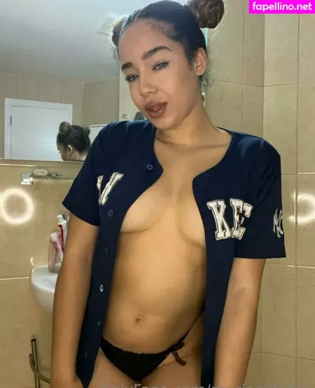 Mariacabello OnlyFans Thumbnail #gcRJVWR0bu