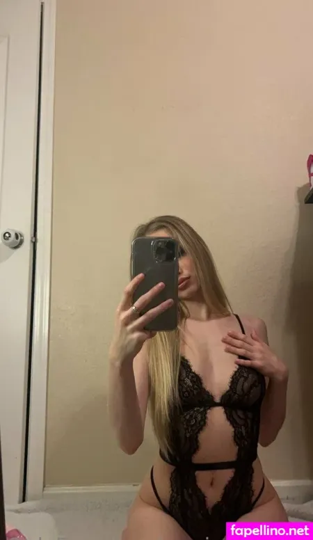 Mariacheer18 OnlyFans Thumbnail #S5ddKinBcc