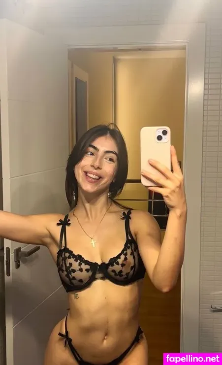 Mariadeluca OnlyFans Thumbnail #g19kuFwwLb