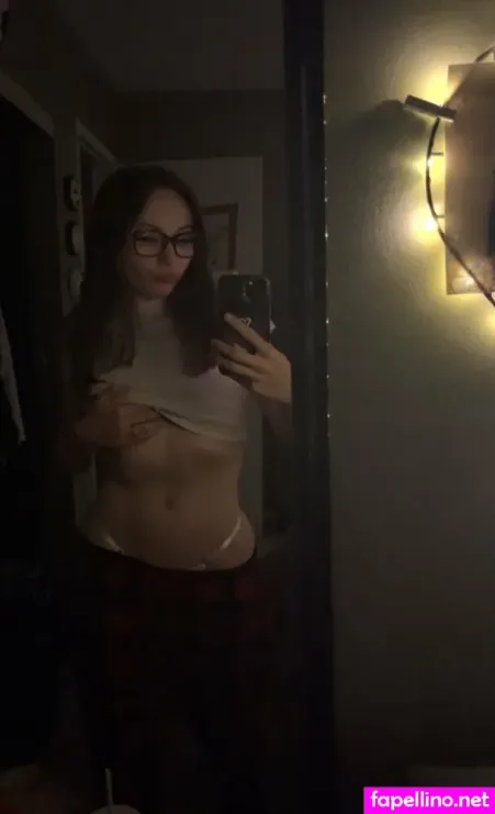 Mariadeville OnlyFans Thumbnail #SgqYi48I04