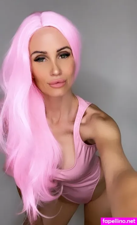 Mariaelondon OnlyFans Thumbnail #mk3aKCOVLg