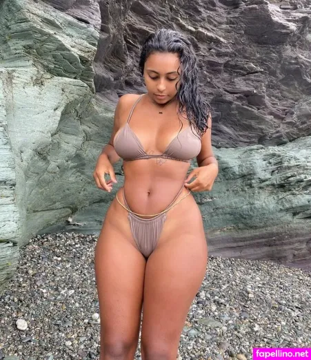 Mariahellie OnlyFans Thumbnail #q2rnJiLiHt