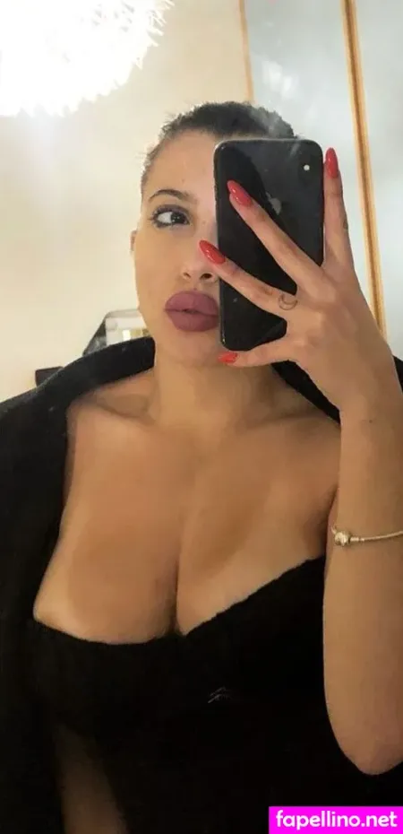 Marialuna D Amico OnlyFans Thumbnail #DYO8Z6xPnY