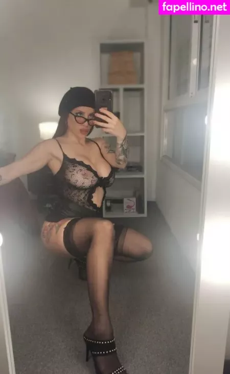 Marialuzperfettik OnlyFans Thumbnail #SmbODjQTGu