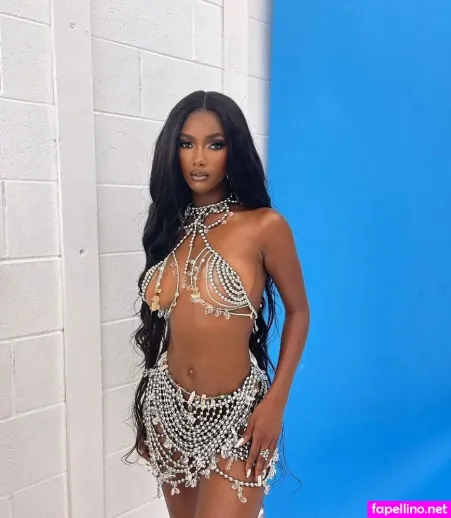 Mariama Diallo OnlyFans Thumbnail #CIUGdOBwRQ