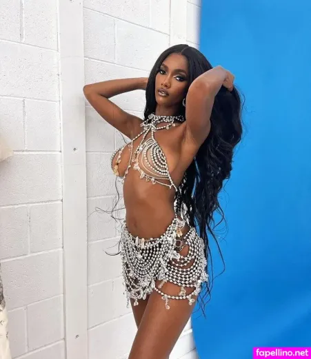 Mariama Diallo OnlyFans Thumbnail #xh8aE4pbMI