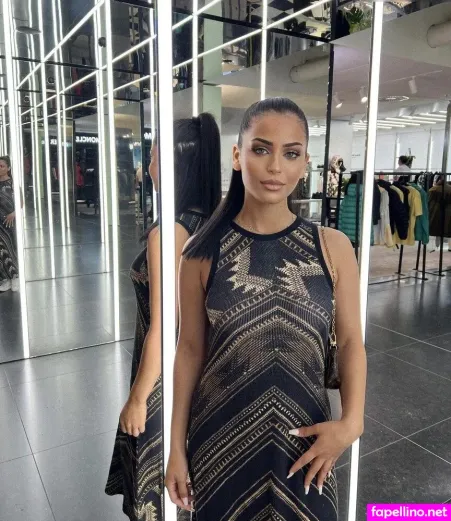 Mariamalkk OnlyFans Thumbnail #wOTJsHzjZt