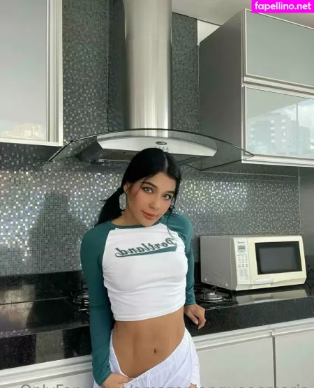 Mariamarquez495 OnlyFans Thumbnail #4UrvVyHaEd