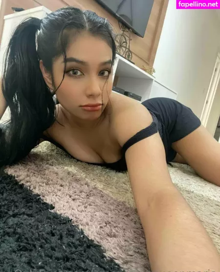 Mariamarquez495 OnlyFans Thumbnail #E1H8ctSBbr