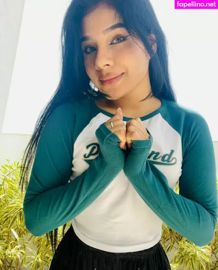 Mariamarquez495 OnlyFans Thumbnail #Iiza9Cq5vz