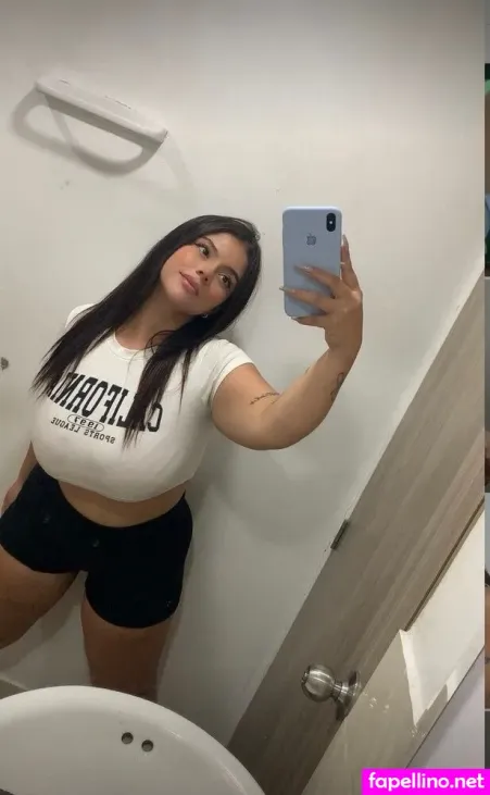 Mariamommymilkers OnlyFans Thumbnail #2cwdunS7Eh