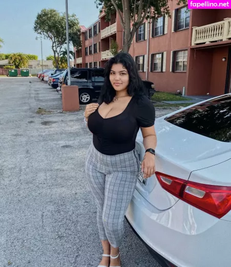 Marian Tatte OnlyFans Thumbnail #i0s7zKRnqX