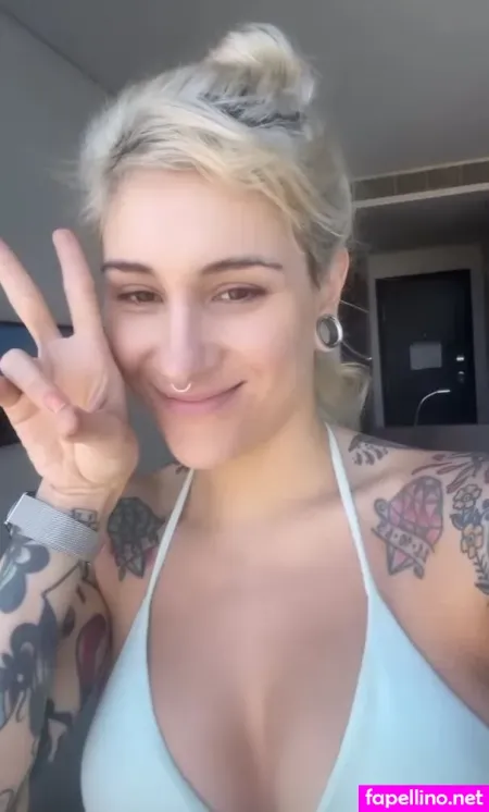 Mariana Ayres OnlyFans Thumbnail #SM2b0kM2Xx