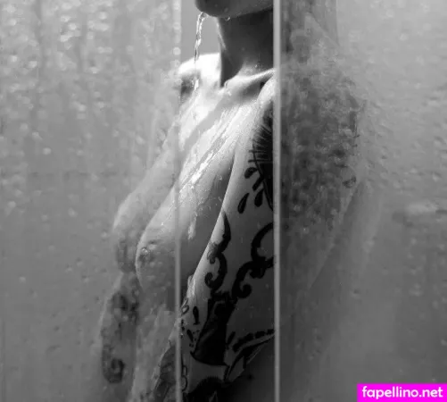 Mariana Ayres OnlyFans Thumbnail #o8cRiyXYAI