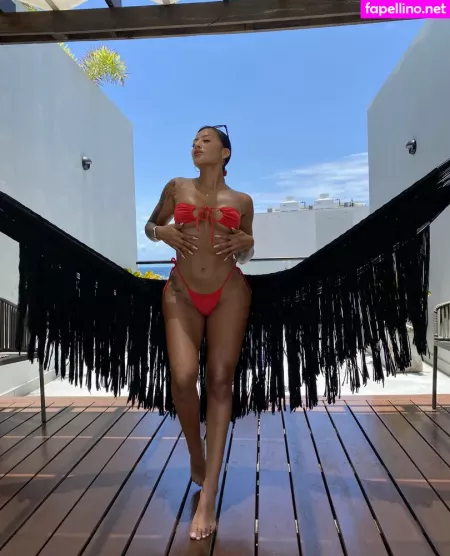Mariana Martix OnlyFans Thumbnail #x8KPsJyULc