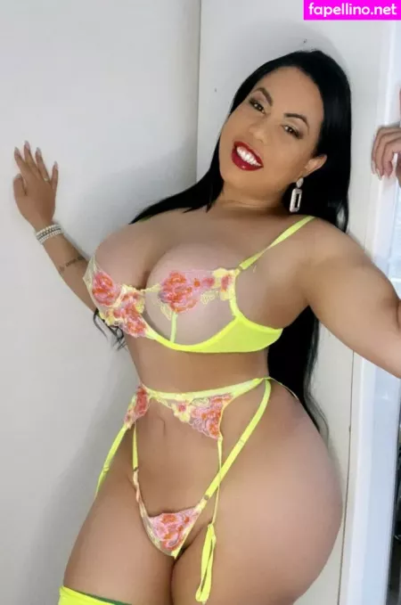 Mariana Paiva OnlyFans Thumbnail #HpInPmsfSQ