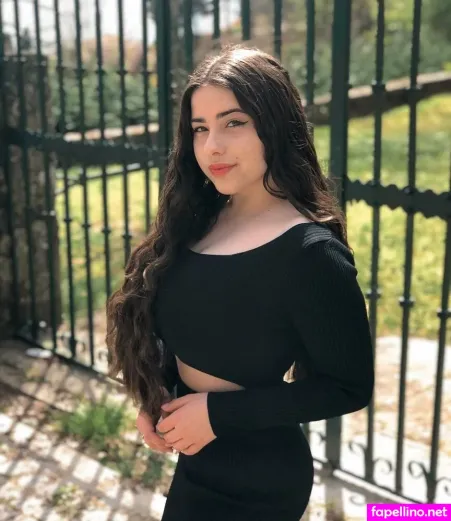Mariana Pinho OnlyFans Thumbnail #CTu8ufBmKP