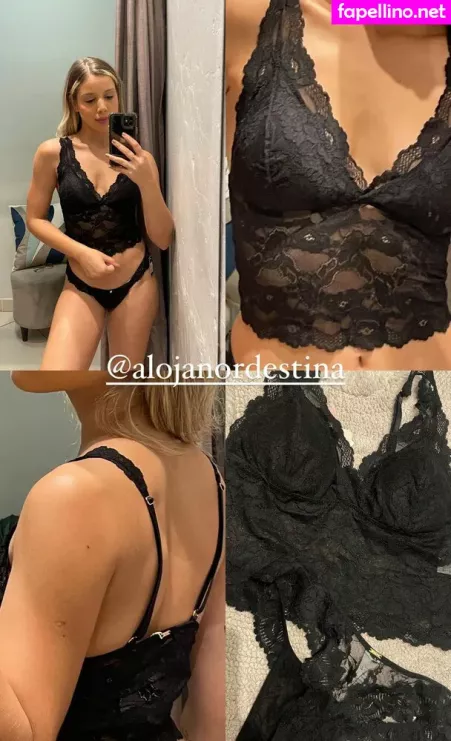Mariana Vill OnlyFans Thumbnail #4MKwp1xSni