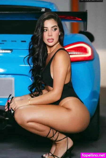 Mariana Zapata OnlyFans Thumbnail #OgCB7GnClR