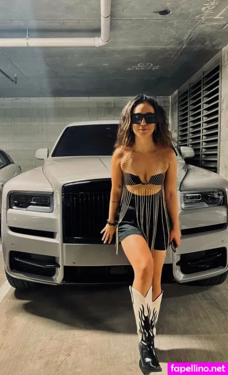 Mariane Sakay OnlyFans Thumbnail #EvyD6uyeCv