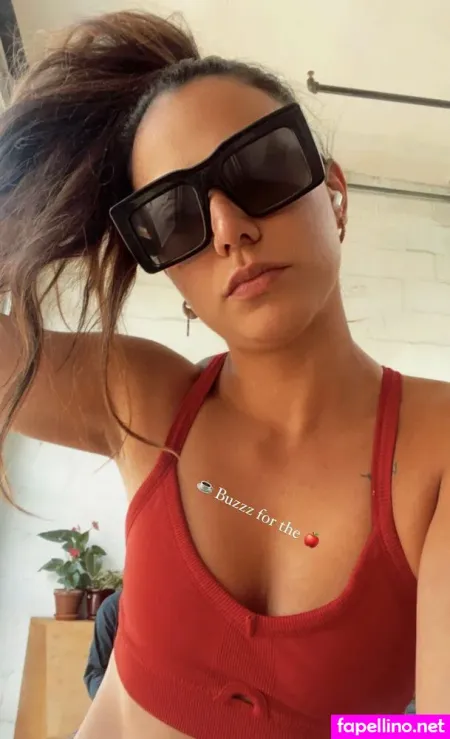Mariane Sakay OnlyFans Thumbnail #Gh5d8bniQc