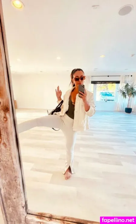 Mariane Sakay OnlyFans Thumbnail #HkZnI2PSxI