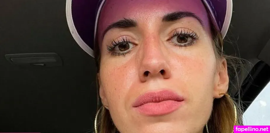 Marianna Schreiber OnlyFans Thumbnail #MyVQRMPuBd
