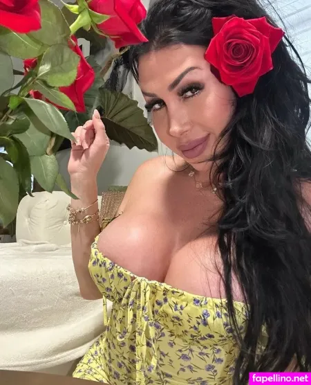 Mariansexyflor OnlyFans Thumbnail #IgbdMUcdgC