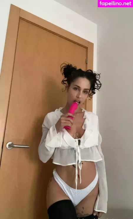 Mariaphlores OnlyFans Thumbnail #sJtM7ahbf5