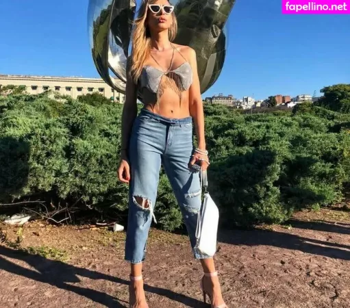 Mariapia Ts OnlyFans Thumbnail #3ExVuFMh2e