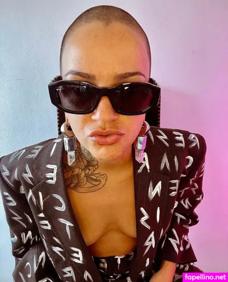 Mariaqteeee OnlyFans Thumbnail #2ST2xpvVCP