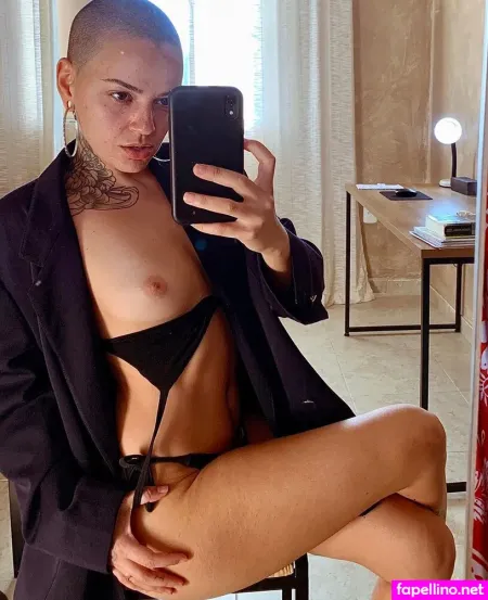 Mariaqteeee OnlyFans Thumbnail #DH671uwY9N