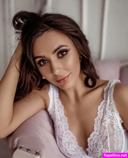 Mariarty OnlyFans Thumbnail #j6MOJdYNL0