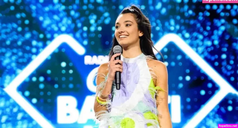 Mariasole OnlyFans Thumbnail #PDXpyuDLip