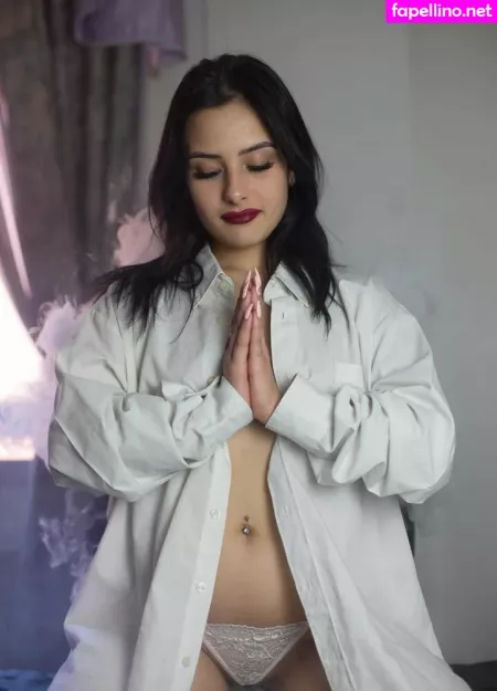 Mariawars OnlyFans Thumbnail #N9N0kXMXkS