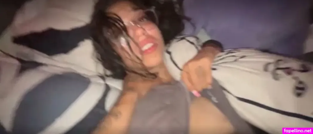 Maribrazi OnlyFans Thumbnail #DgAE5AcMSf