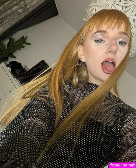 Marichka X OnlyFans Thumbnail #qHUivRundx