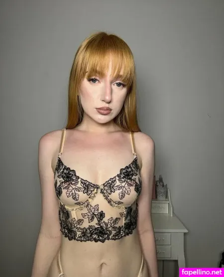 Marichka X OnlyFans Thumbnail #uDV4F9bMAJ