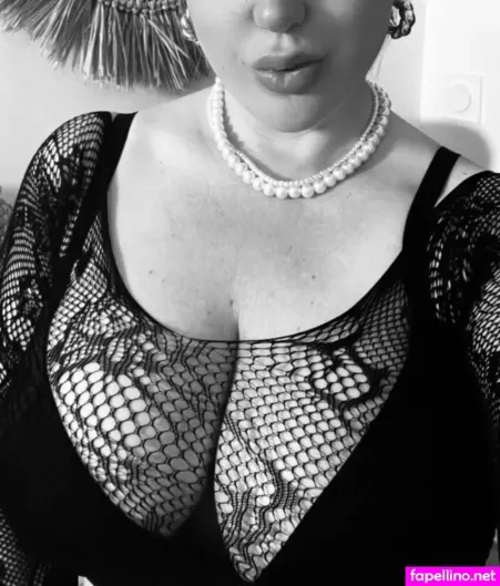 Marie Aude OnlyFans Thumbnail #KIoni62xY0