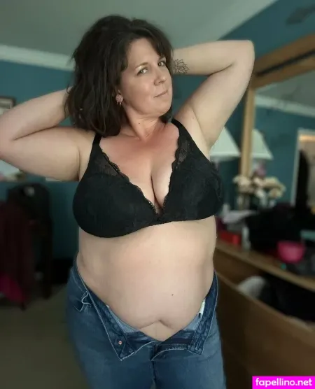 Marie Blue77 OnlyFans Thumbnail #hkTVmMutnA